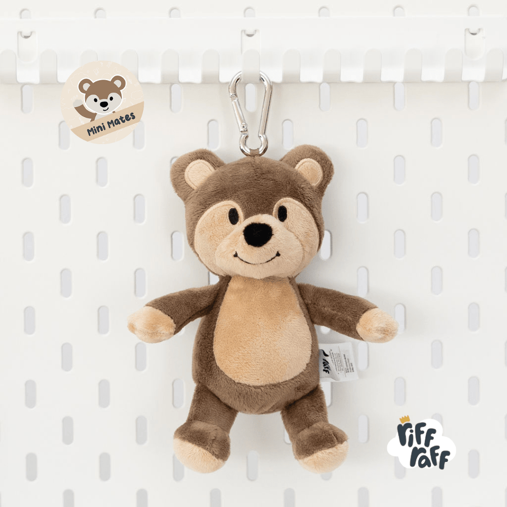 
                      
                        Bag Charm - Banjo the Bear - Riff Raff Baby AU
                      
                    